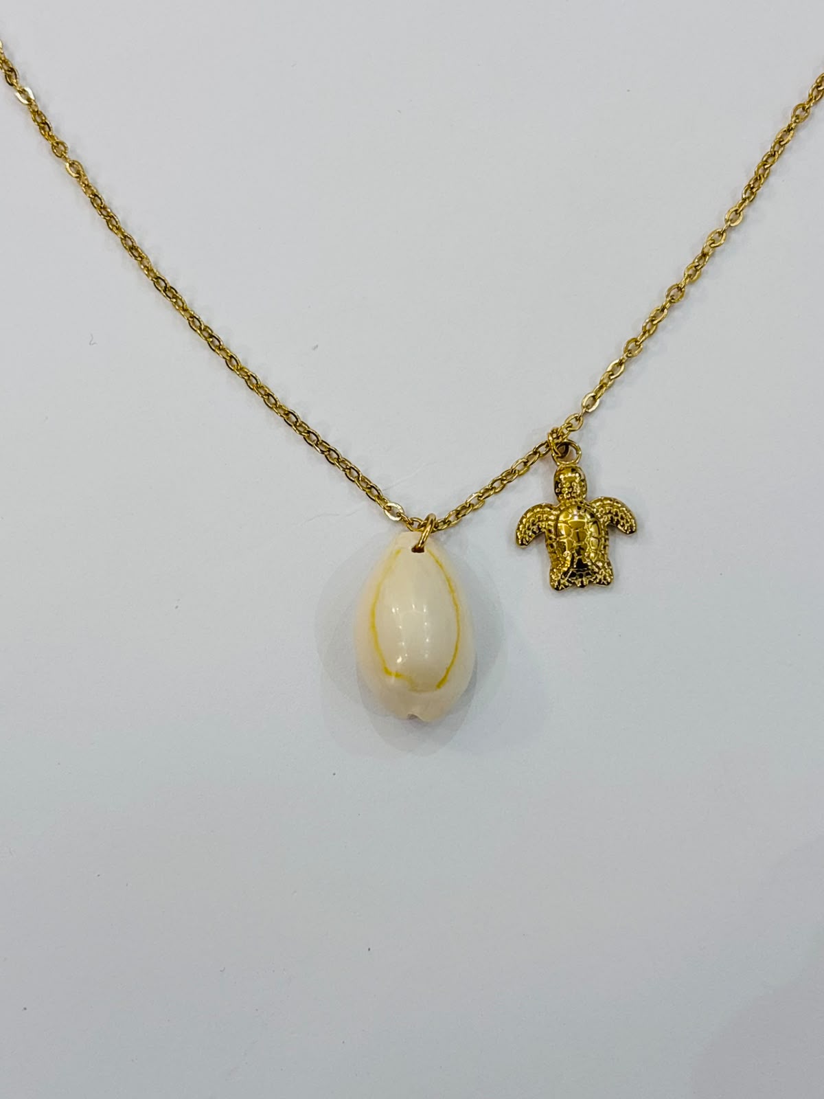 turtle shell gold pendant
