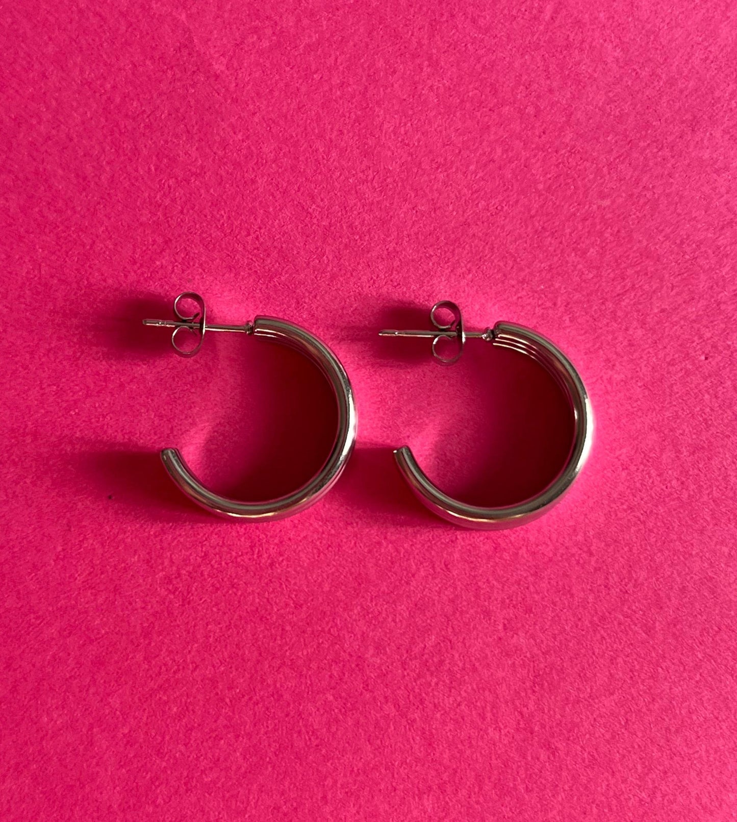 tripple line silver hoops