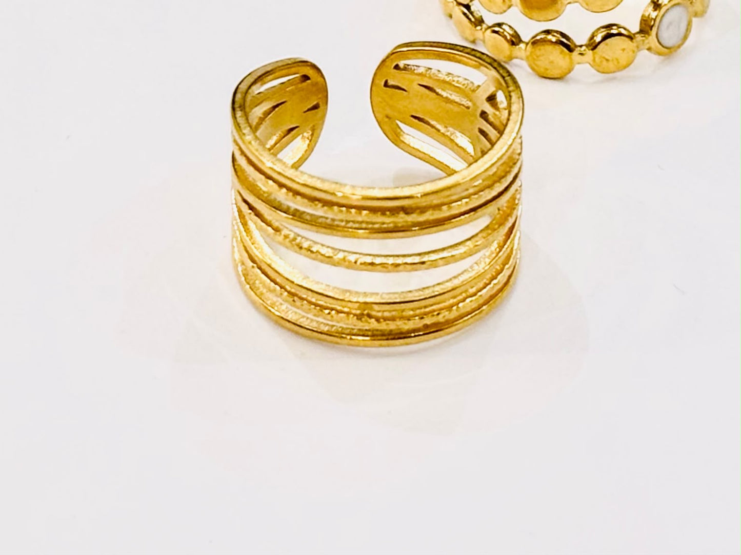 multi band crossover ring