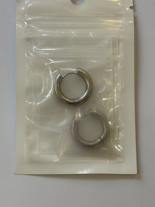 Classic small hoops