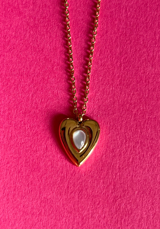 gold heart shell stainless steel pendant