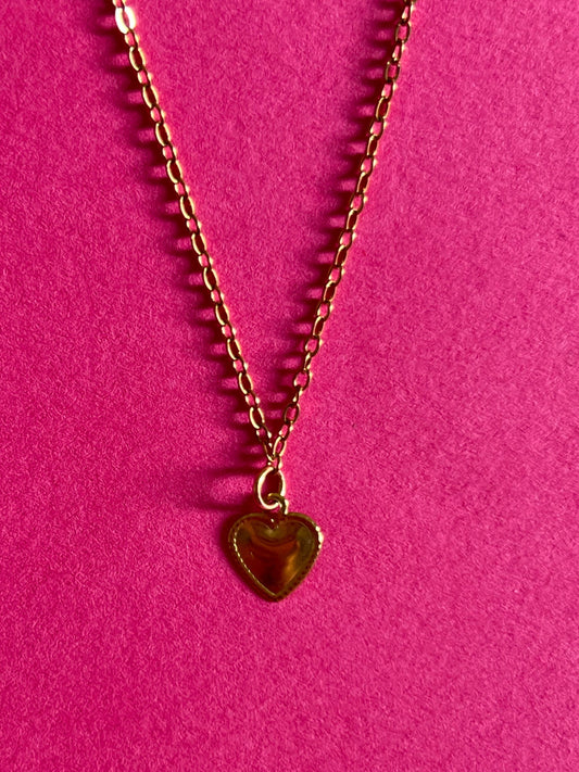 classic chain with gold heart charm