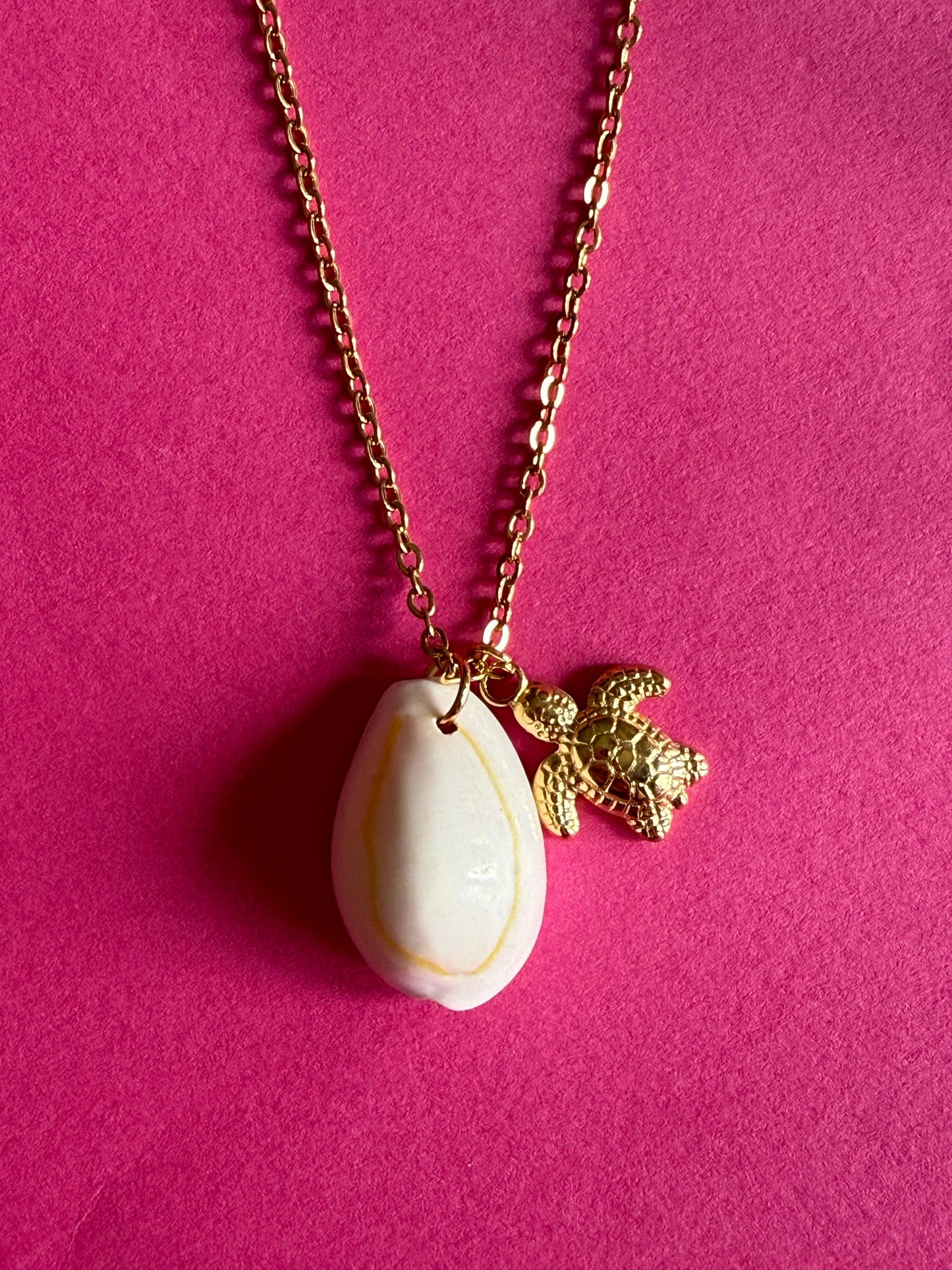 turtle shell gold pendant